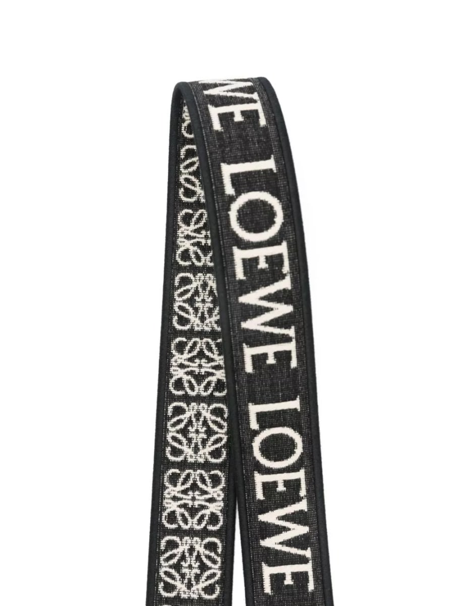 Loewe Cinghia Anagram, view 2