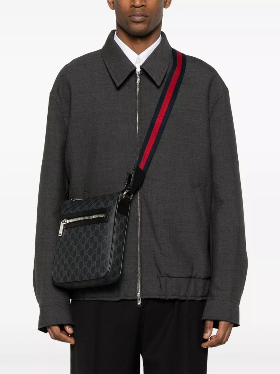 Gucci Borsa a spalla con logo, view 3