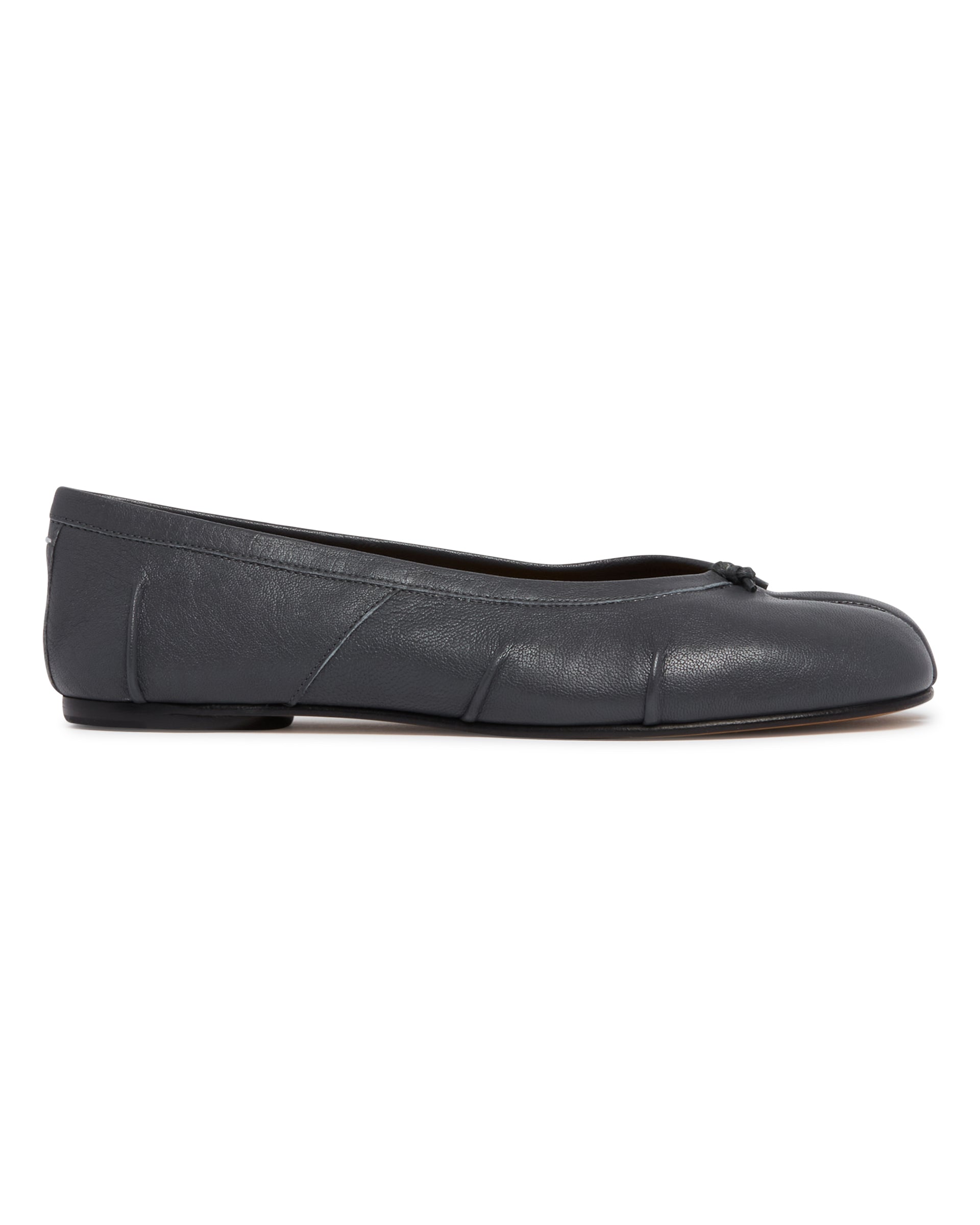 Maison Margiela Ballerine Tabi In Pelle Nere, view 2