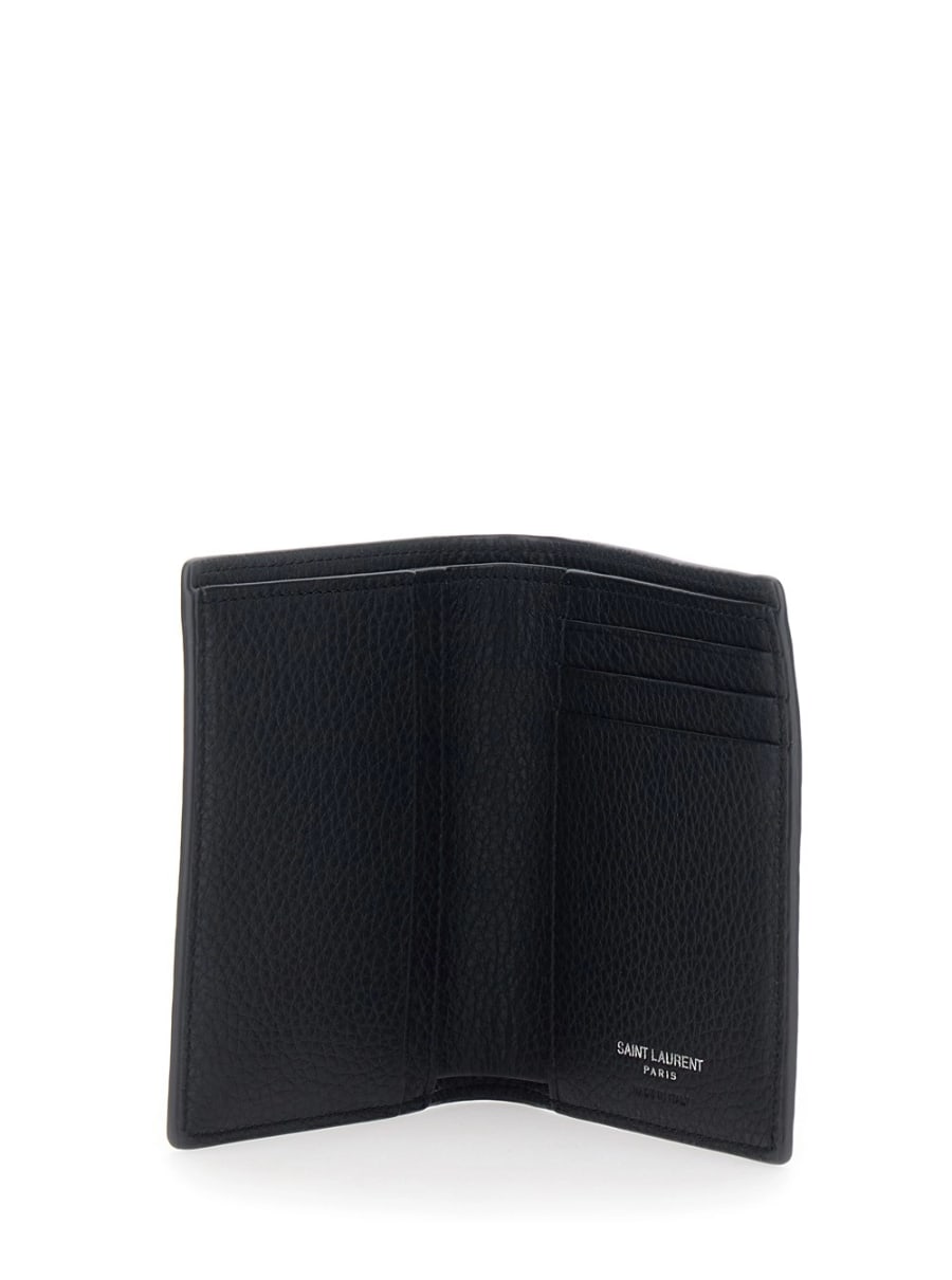 Saint Laurent Portacarte 'Cassandre' con Placca sul Fronte in Pelle Martellata Nero Uomo, view 5