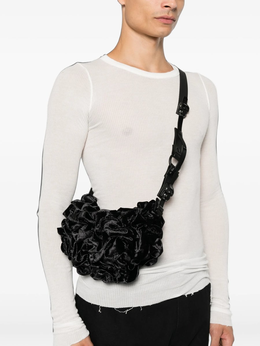 Innerraum Innerraum Ruffled Velvet Tote Bag, view 5