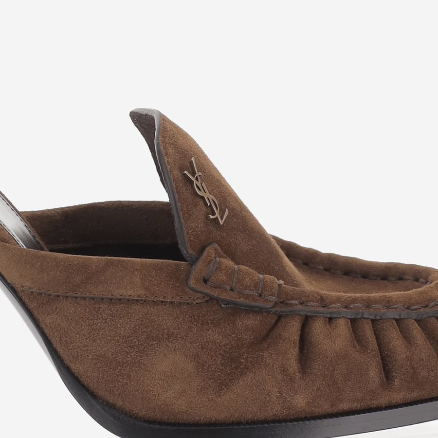Saint Laurent Décolleté mocassino in suede con logo, view 4