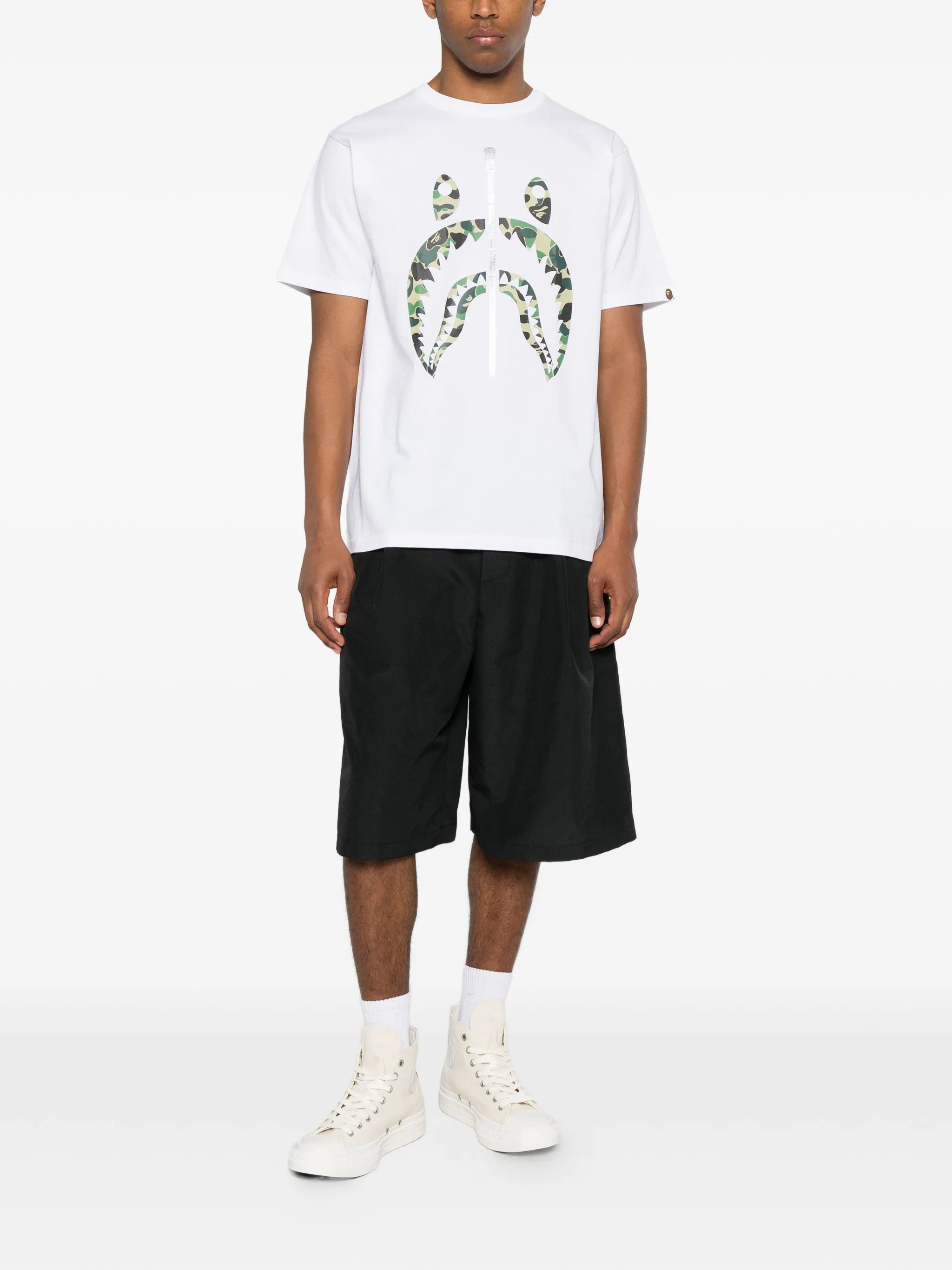 A Bathing Ape A Bathing Ape Camouflage-print T-shirt, view 2
