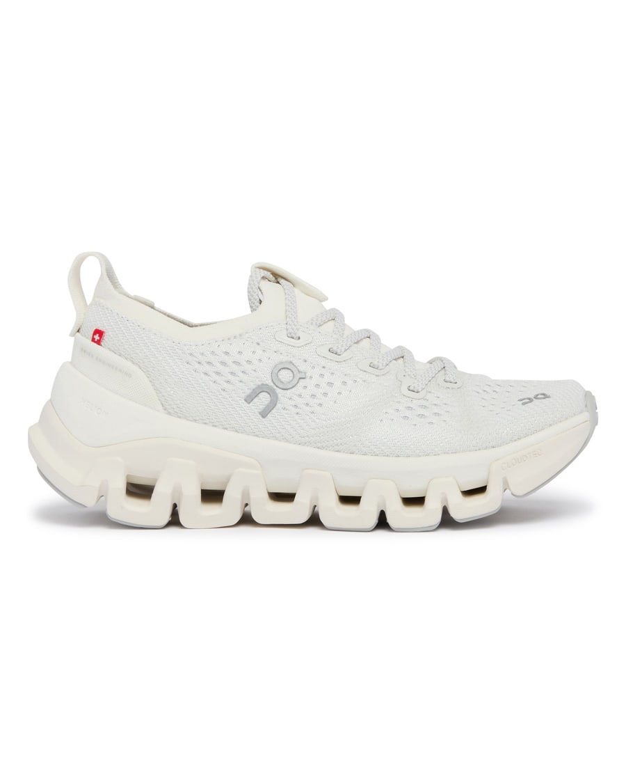 ON Sneakers Cloud X Tempo Bianche, view 2