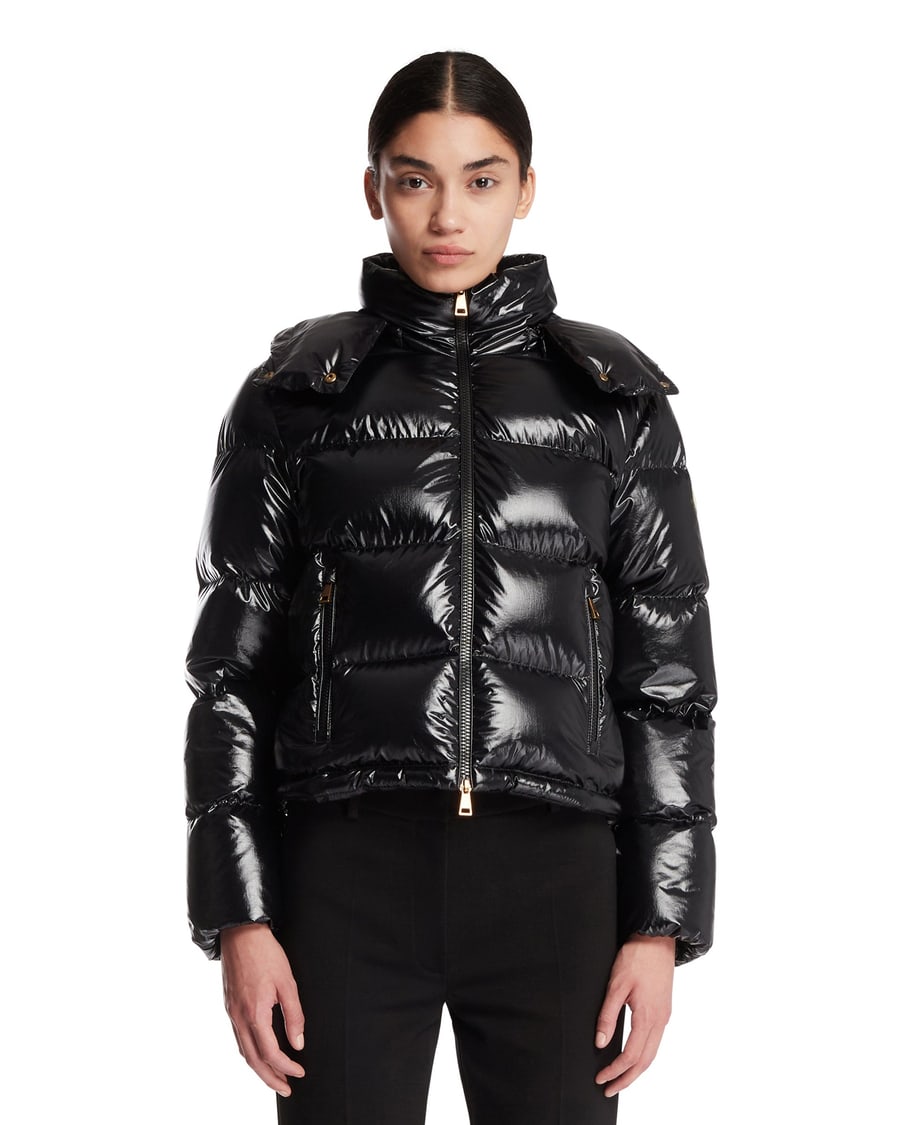 Moncler Piumino Corto Niveole In Nylon Nero