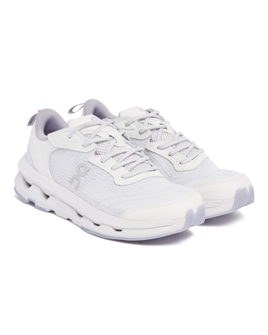 ON Zendaya x ON Sneakers Cloudzone Moon Bianche, view 4