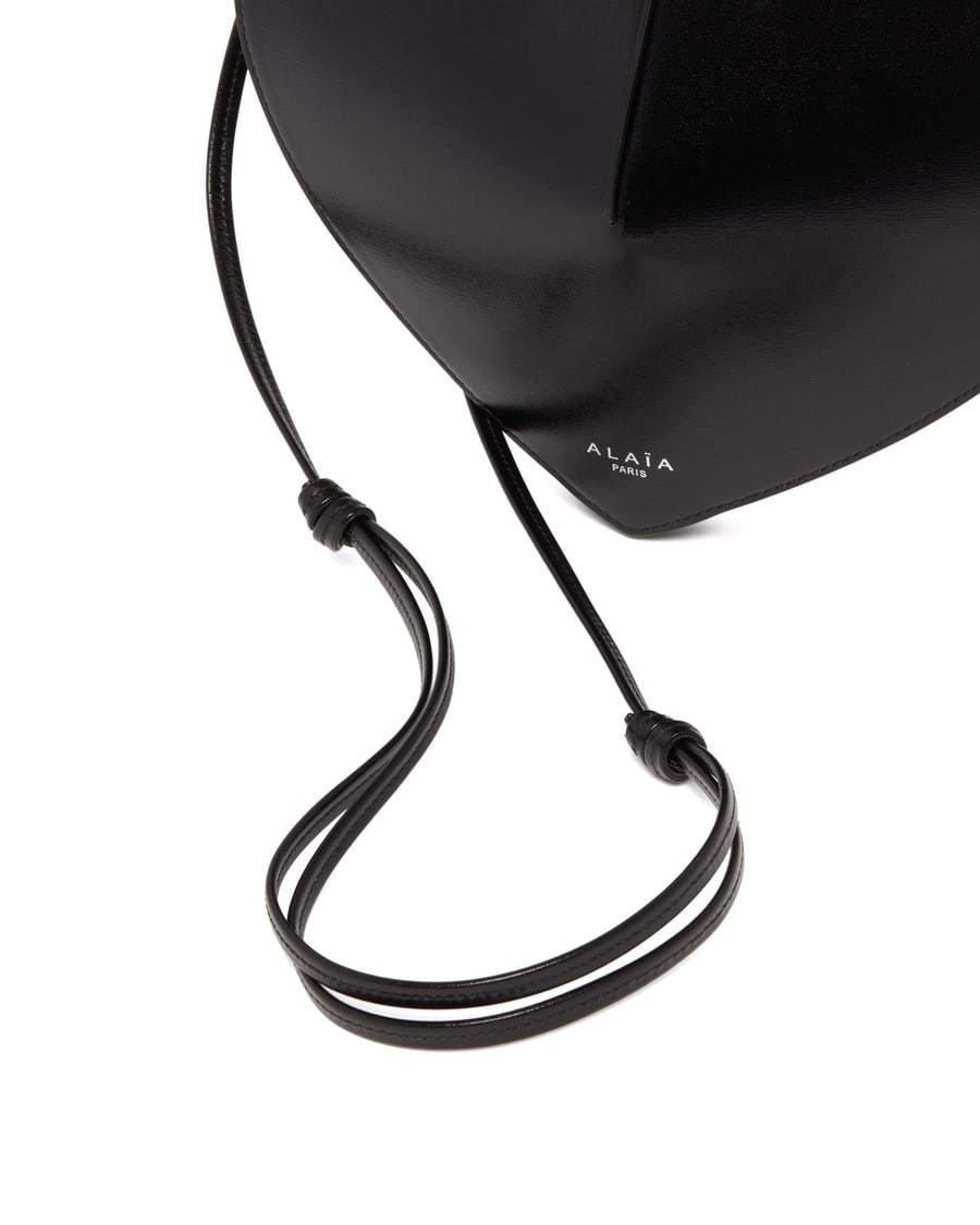 Alaïa Borsa in Pelle Nera Coeur, view 4