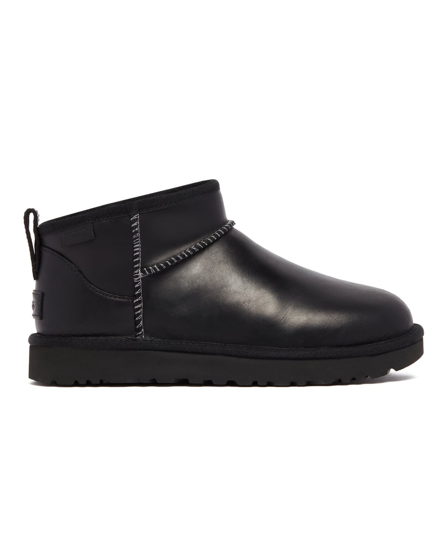 UGG Stivali Classic Ultra Mini Leather Regenerate Neri, view 2