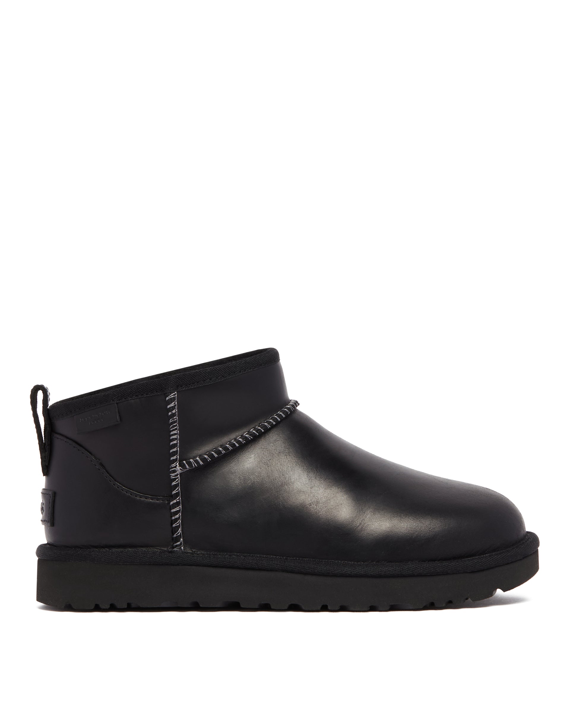 UGG Stivali Classic Ultra Mini Leather Regenerate Neri