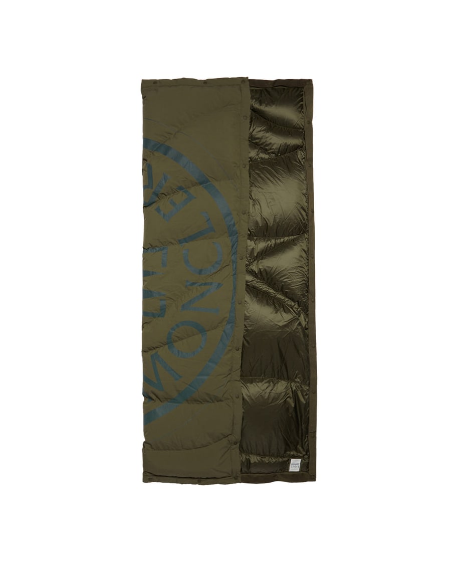 MONCLER GENIUS Moncler Genius x Pharrell Williams Logo Comforter, view 5