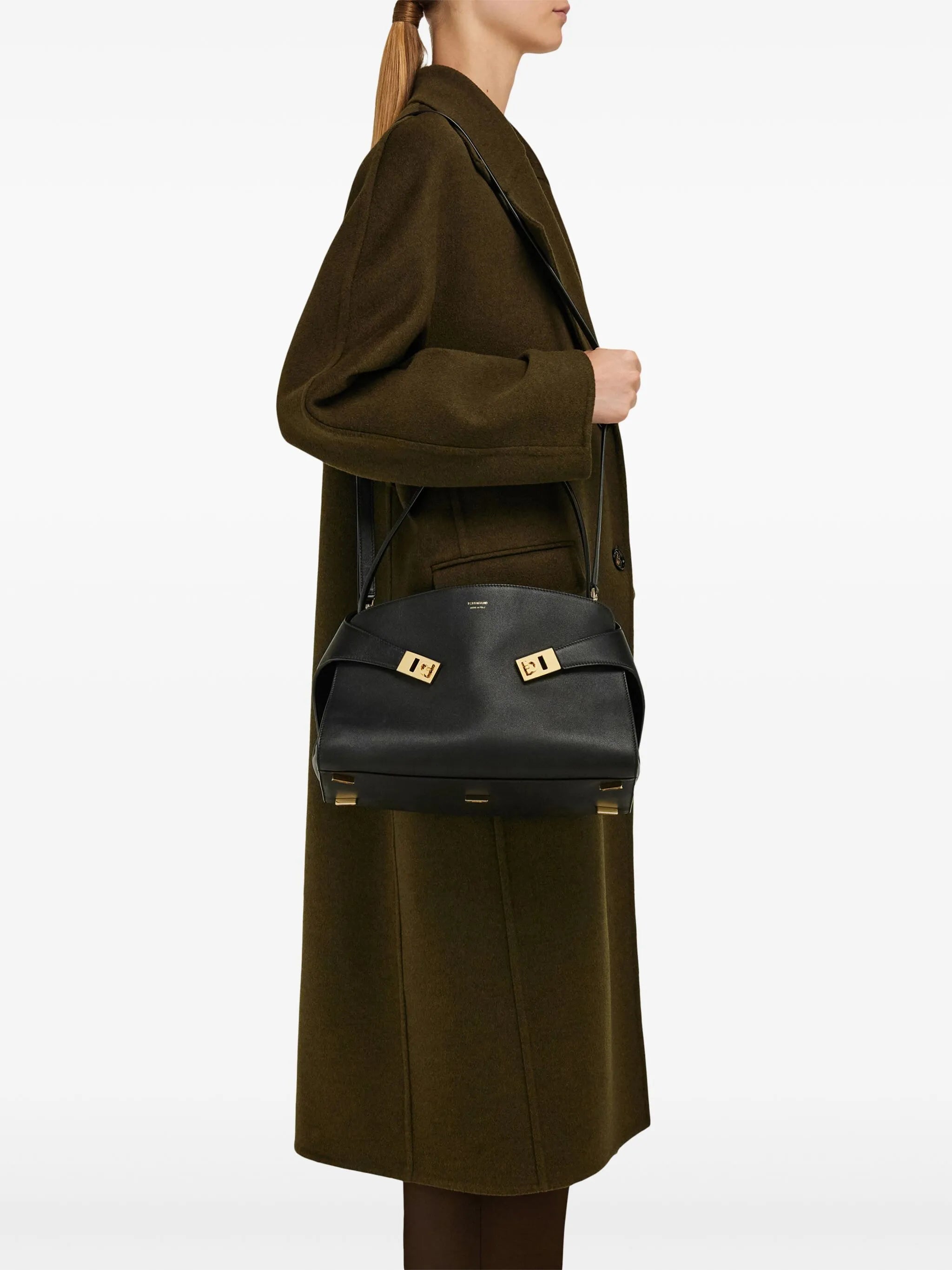 Ferragamo Ferragamo Hug Soft Bicolor Shoulder Bag M, view 2