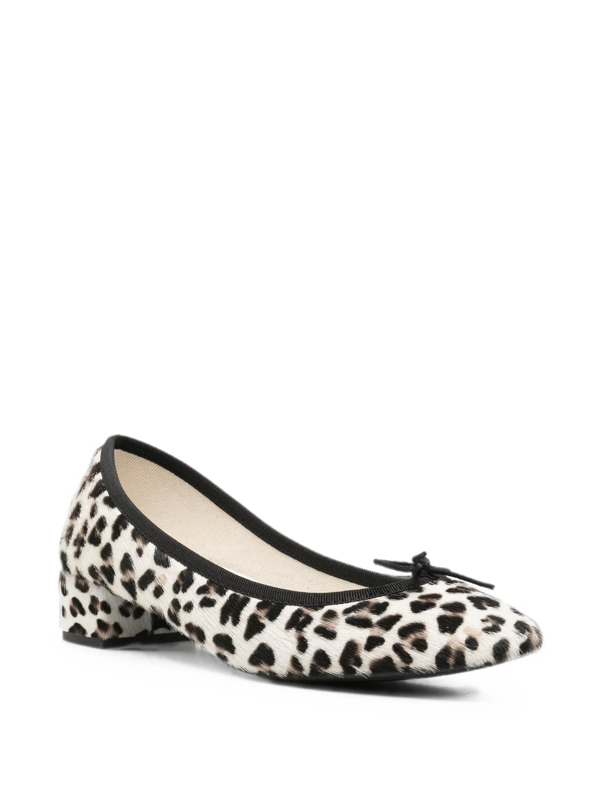 Repetto Repetto Leopard-print Bow-detail Pumps, view 2