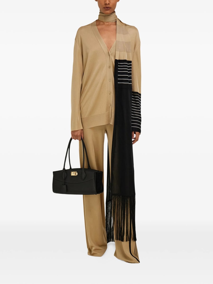 Ferragamo Ferragamo Studio Soft Bag (M), view 2