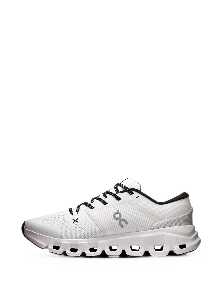 On Running On Running Cloud X 5 Sneakers
