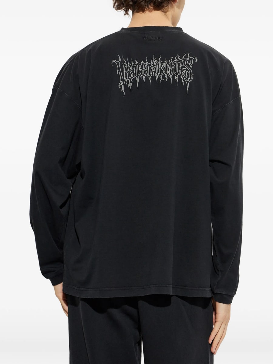 Vetements Vetements Graphic-print Long-sleeve T-shirt, view 5