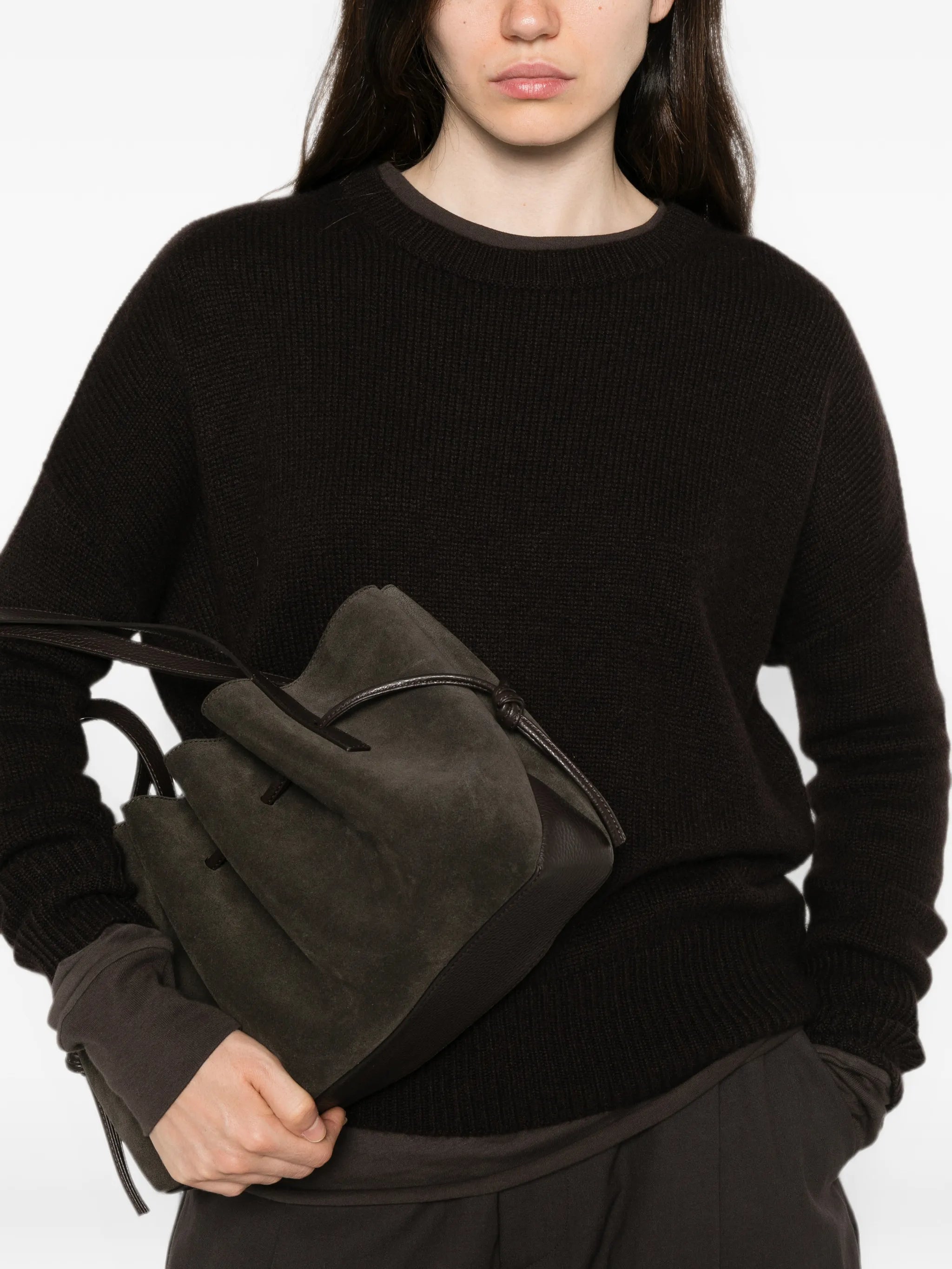 Yuzefi Yuzefi Scallop Shoulder Bag, view 2