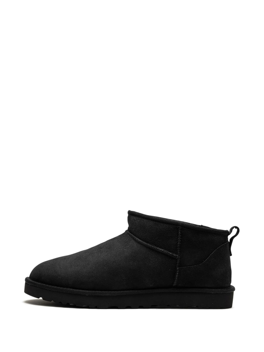 UGG Ugg Classic Ultra Mini Boot "Black", view 2