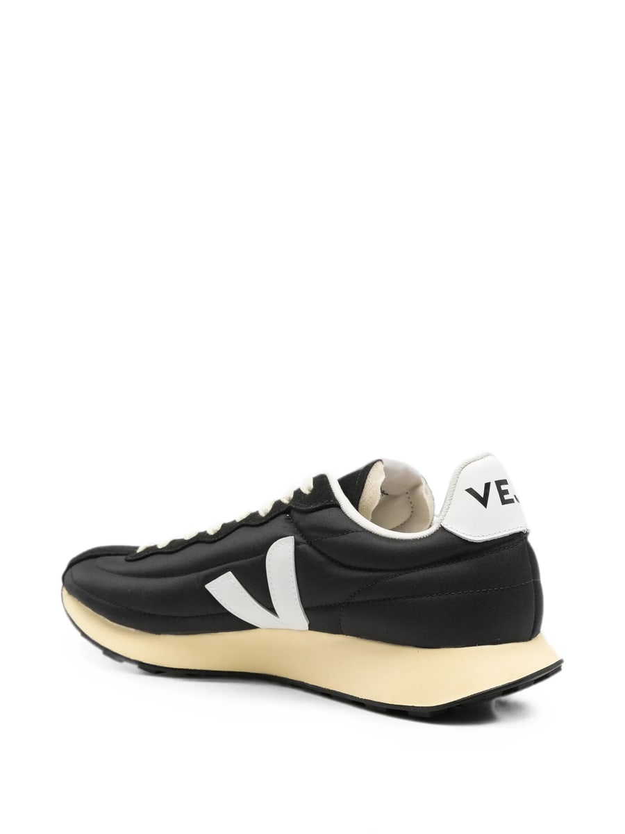 Veja Veja Belem Logo-patch Panelled Sneakers, view 4