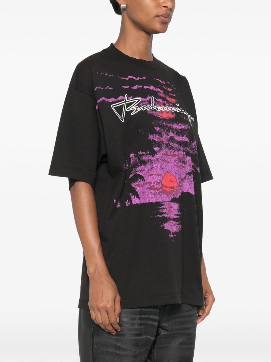 Balenciaga Balenciaga Graphic-print Distressed T-shirt, view 5