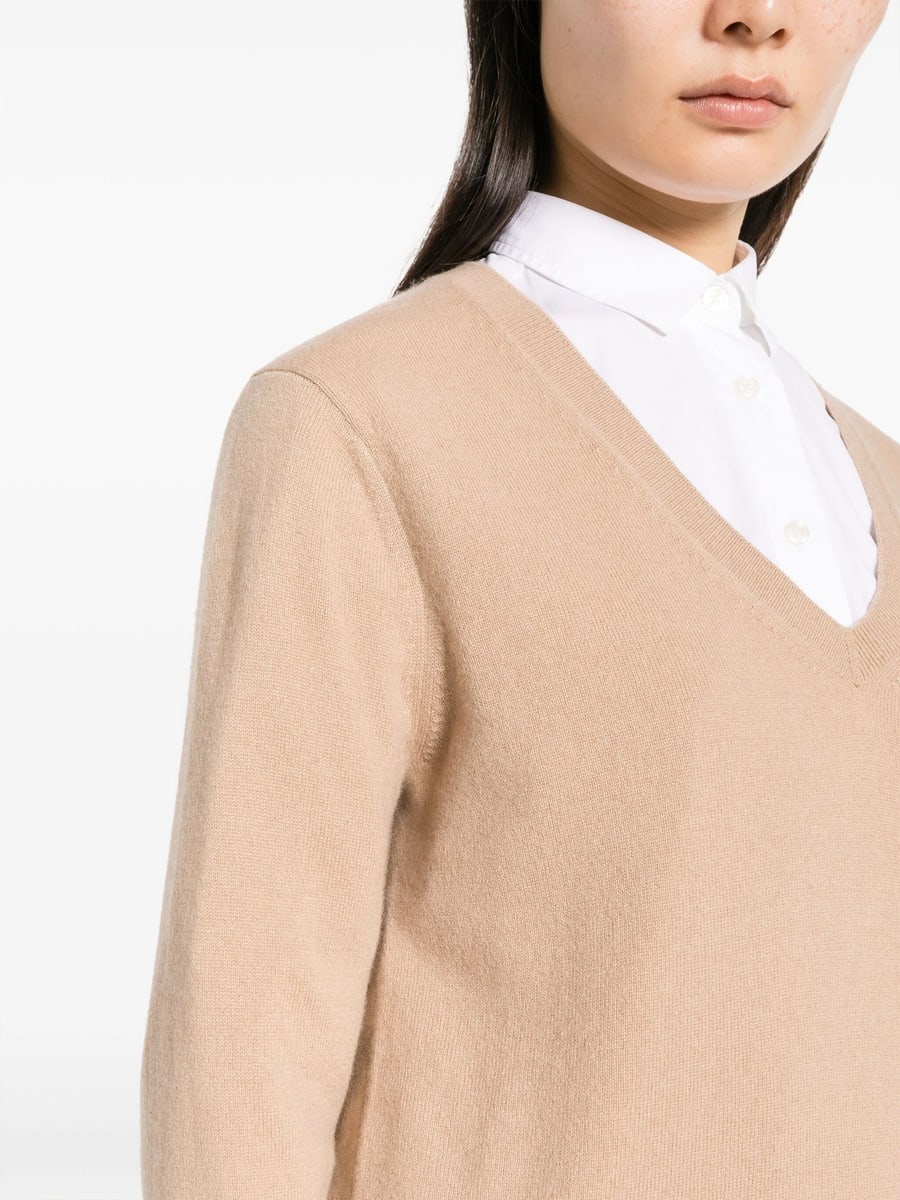 Vince Vince V-neck Knitted Jumper, view 5
