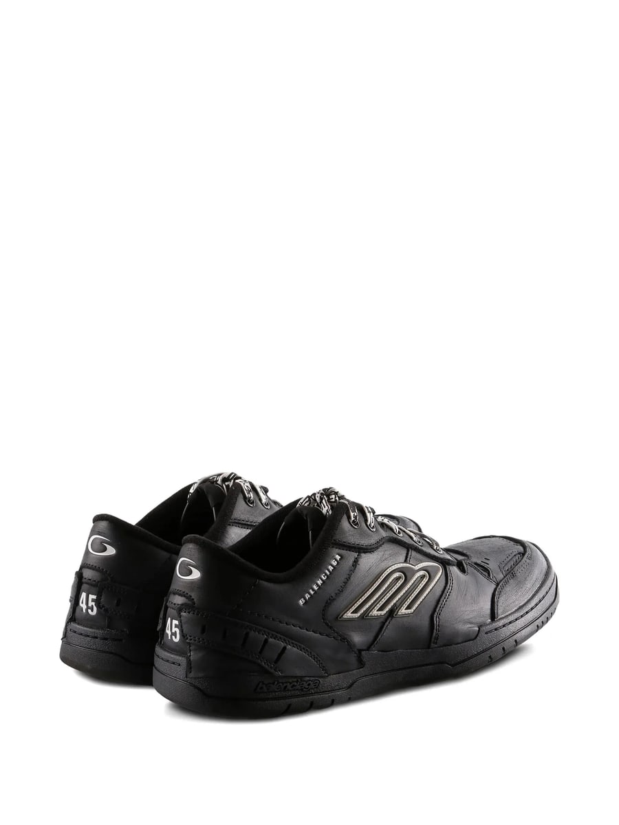 Balenciaga Balenciaga Hamptons Worn-Out Trainers, view 2