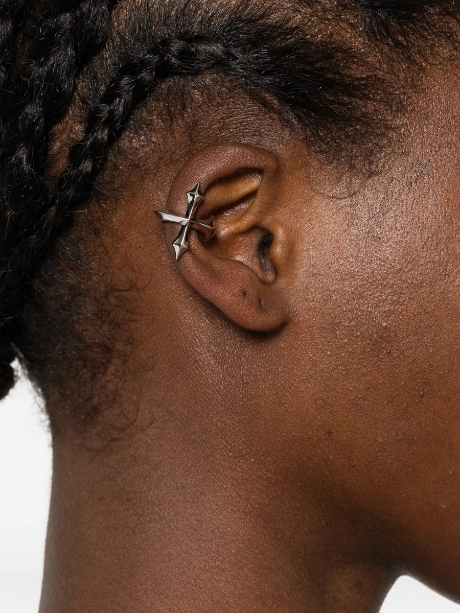 Lag World Lag World Croix Gothic Ear Cuff, view 2