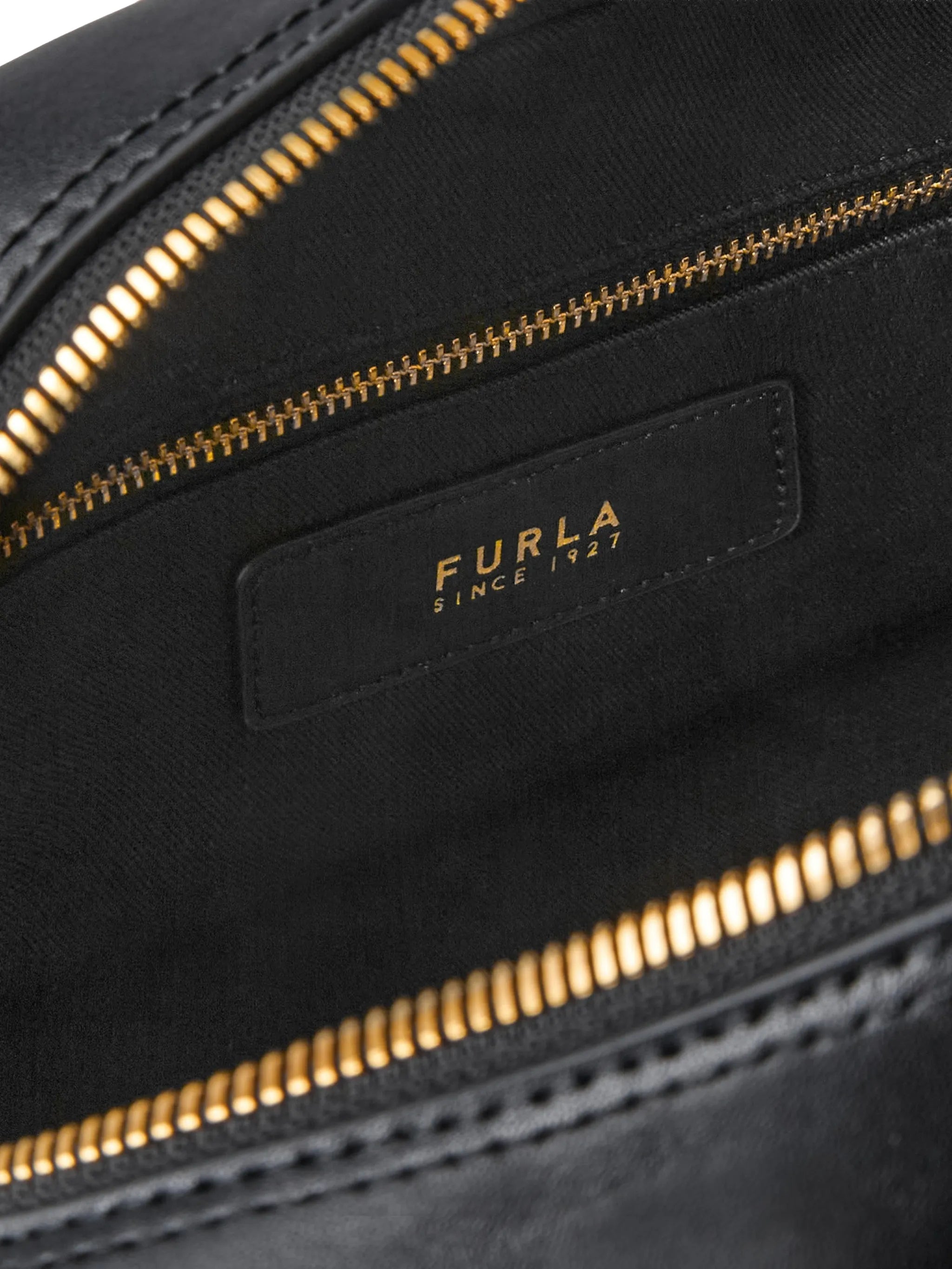 Furla Furla M Poppy Dome Bow-detail Shoulder Bag, view 2
