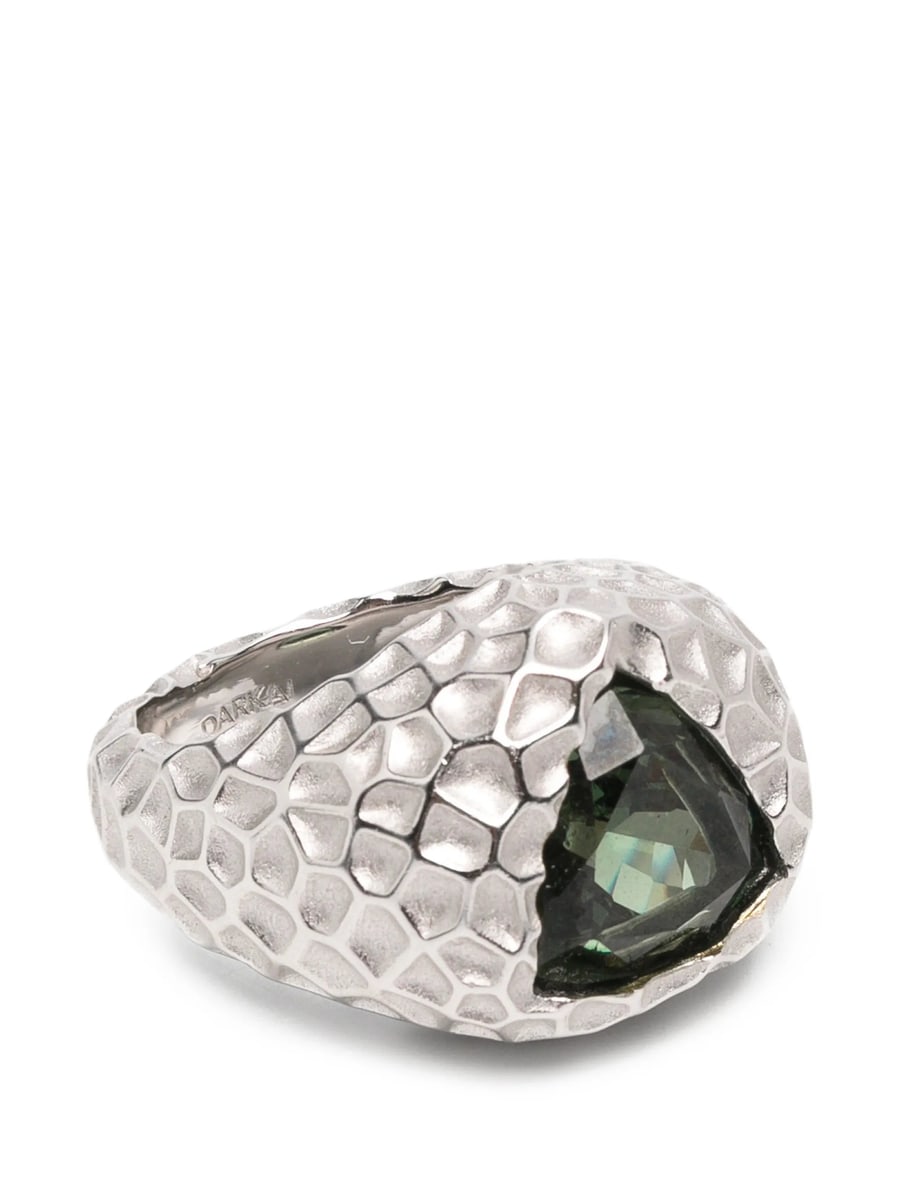 Darkai Darkai Hammered-effect Trillion-cut Ring