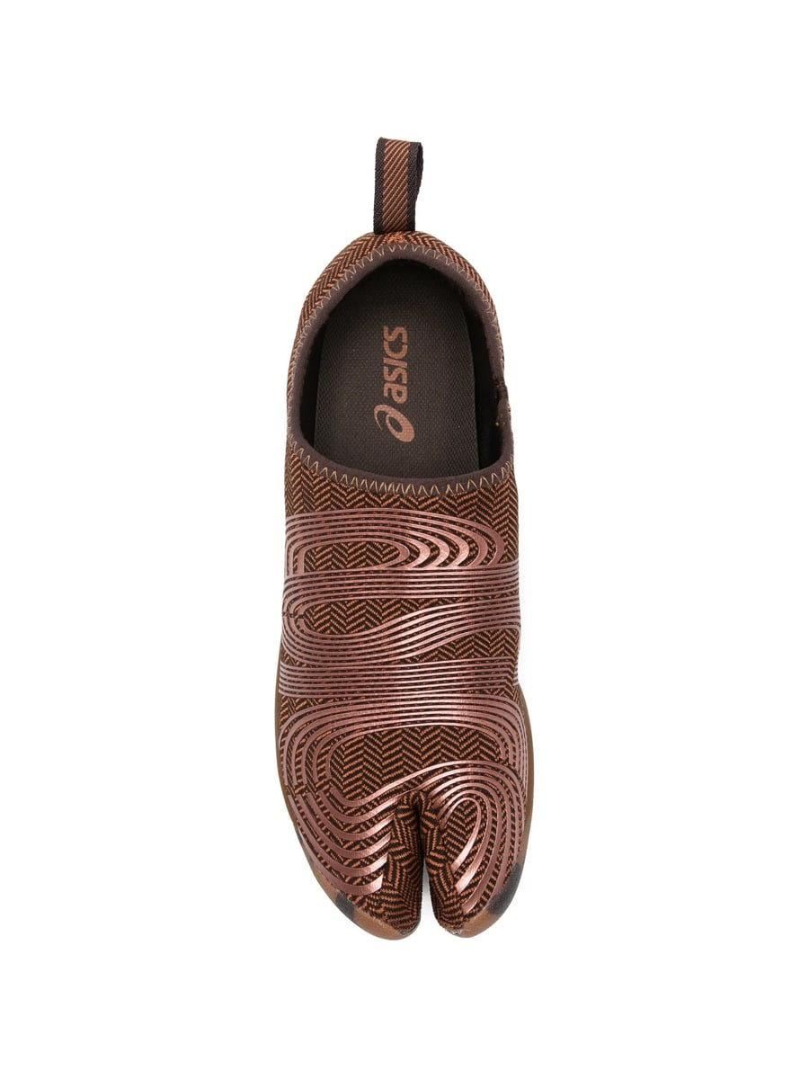 Kiko Kostadinov X Asics Kiko Kostadinov X Asics Lyasa FF Split-toe Sneakers, view 4