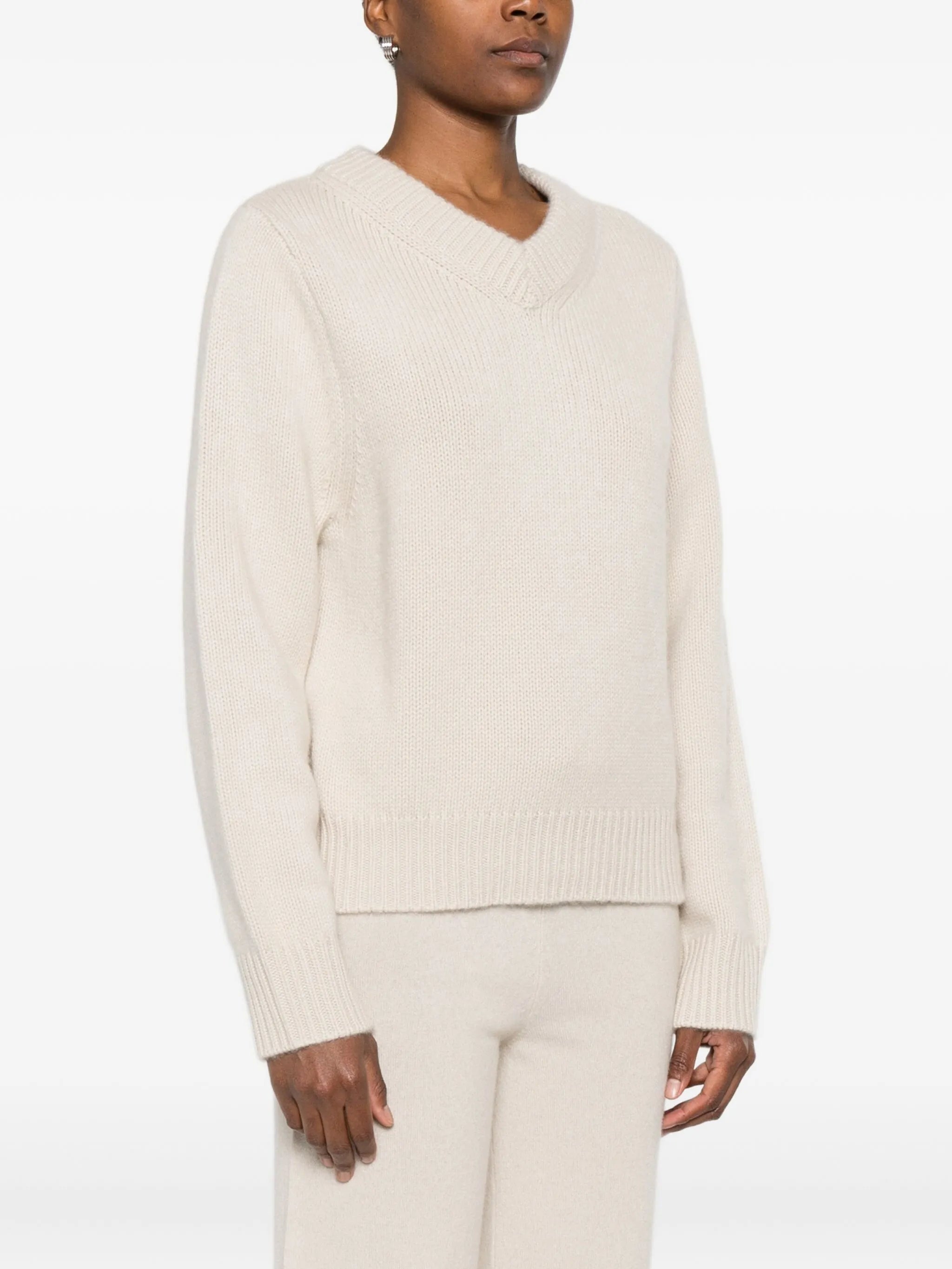 Soft Goat Soft Goat Knit Chunky V Neck, view 2