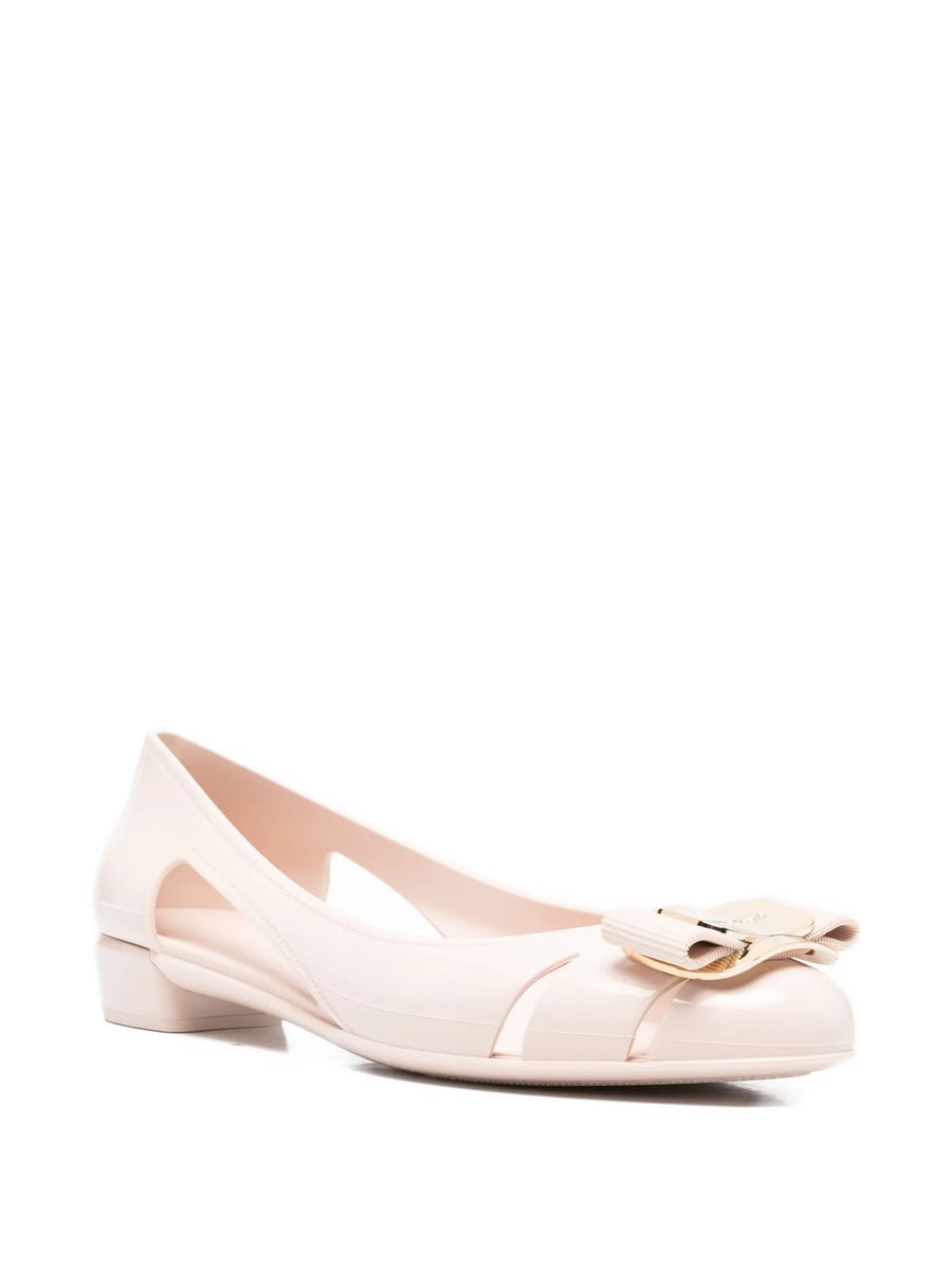 Ferragamo Ferragamo Vara Bow-detail Flat Pumps, view 2