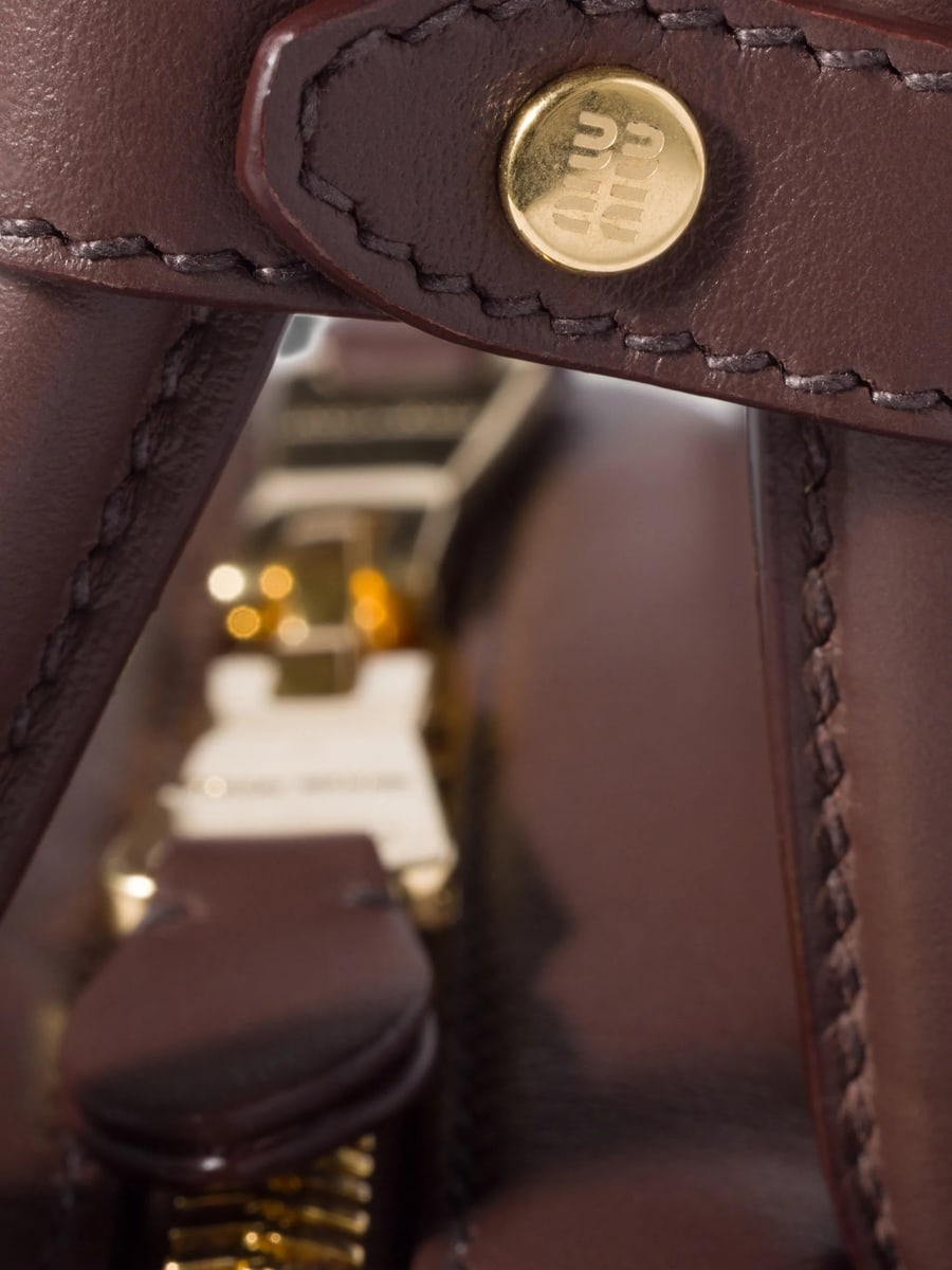 Miu Miu Miu Miu Beau Embossed-logo Clutch Bag, view 4