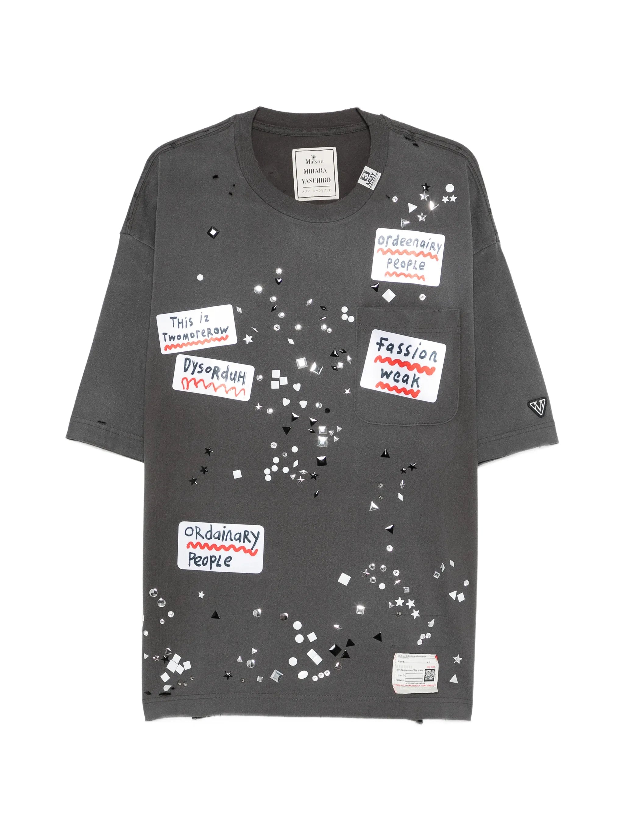 Maison Mihara Yasuhiro Maison Mihara Yasuhiro Sticker-embellished T-shirt
