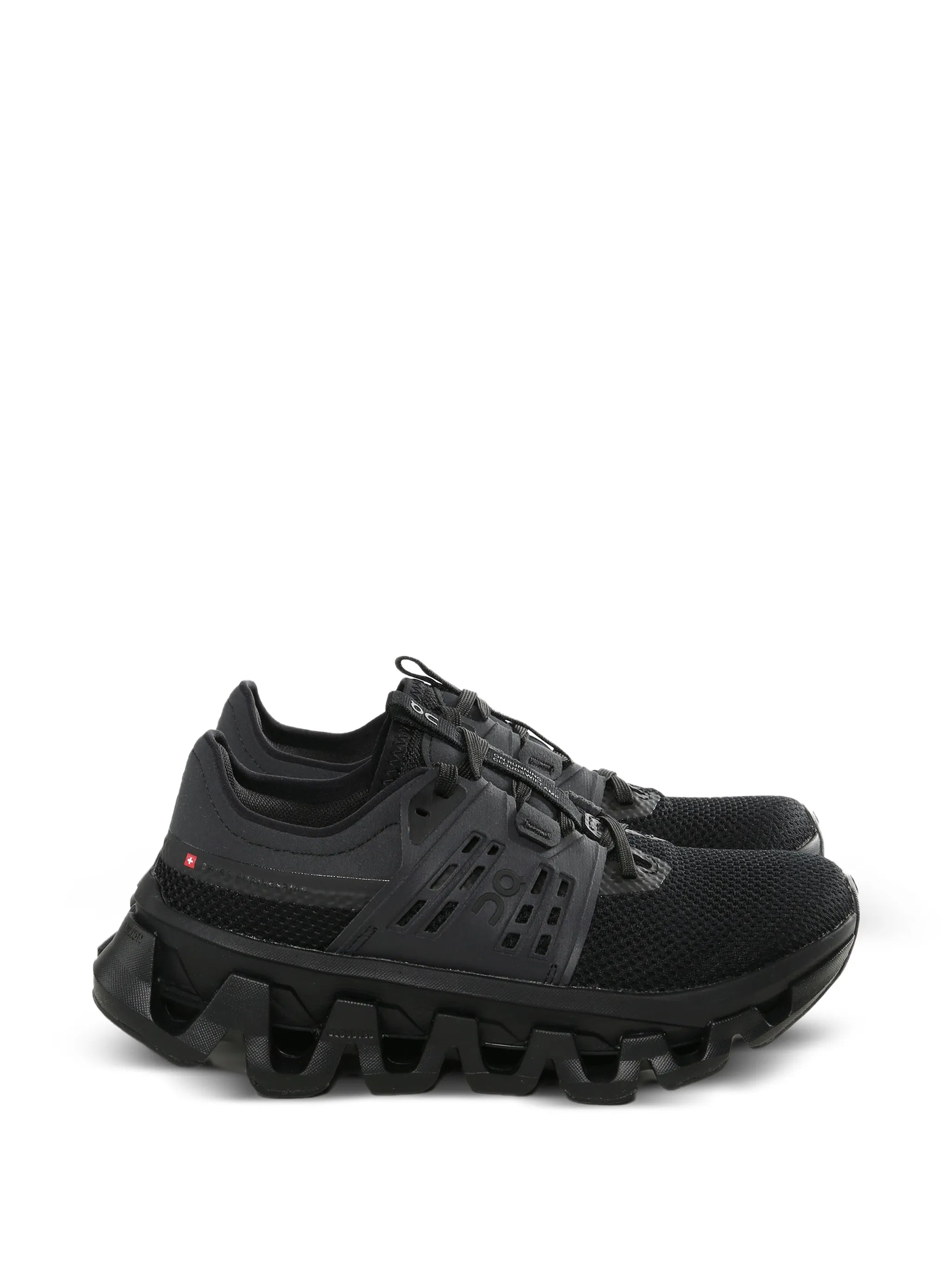 On Running On Running Cloudswift Amp Sneakers