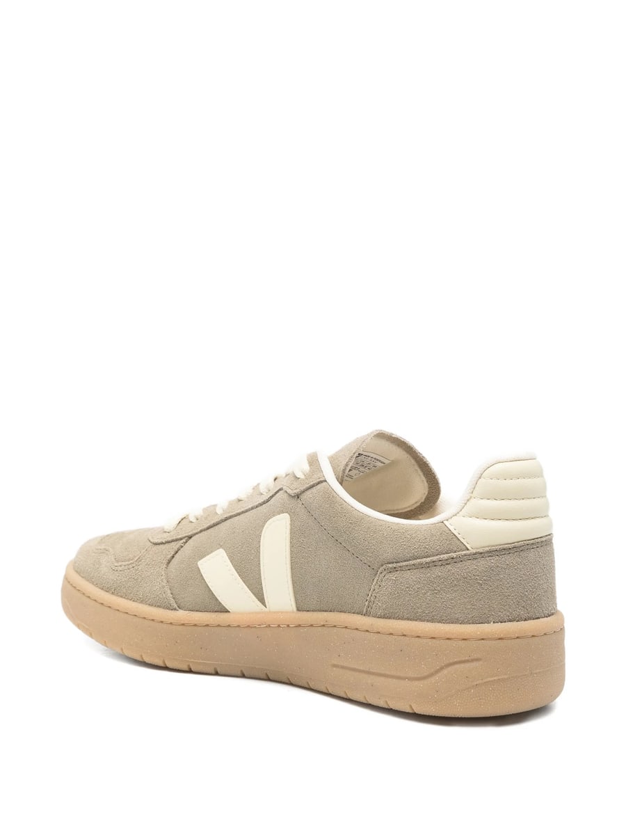 Veja Veja V-82 II Logo-patch Sneakers, view 2
