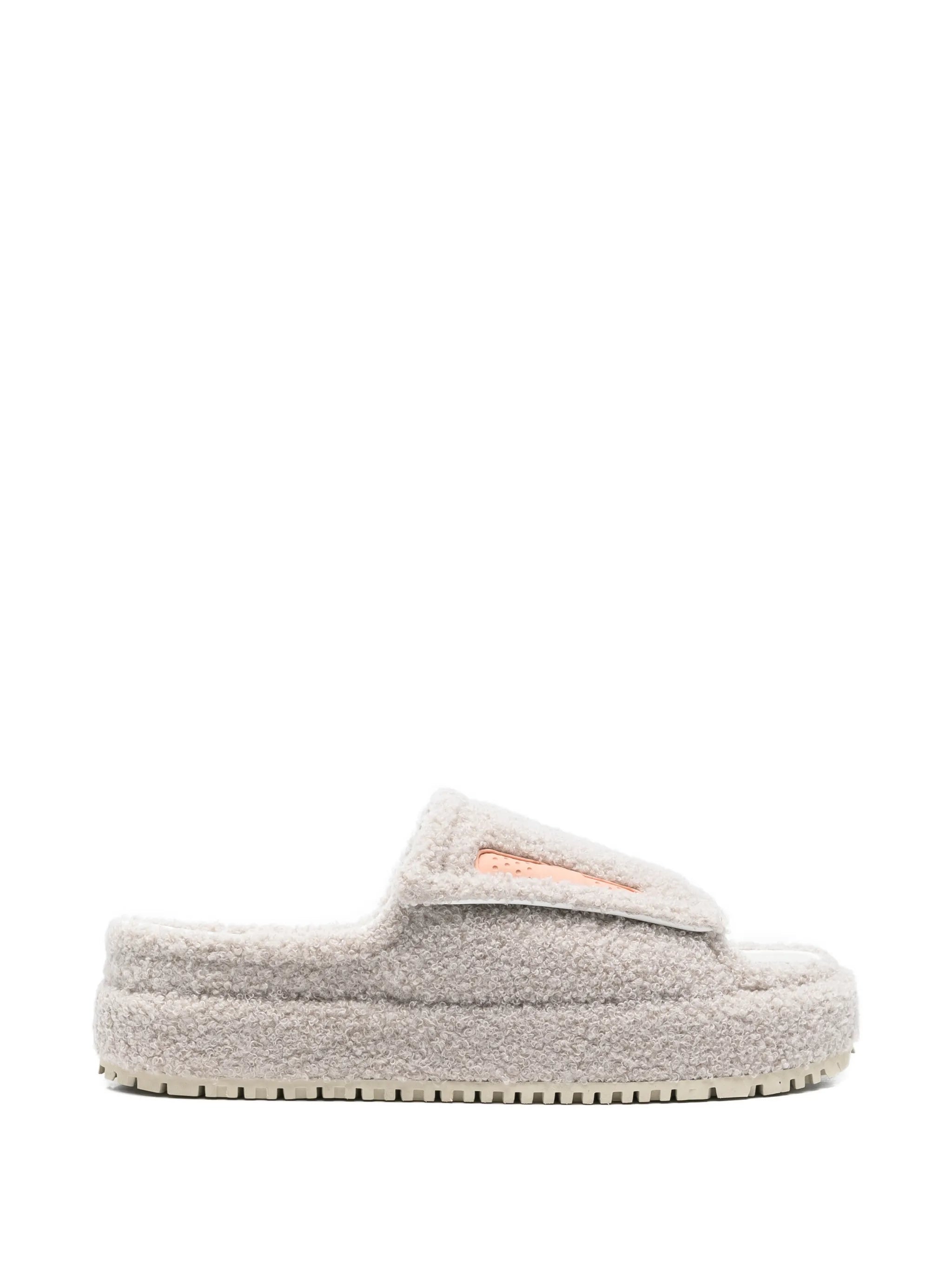 Pdf Pdf Textured Sandals