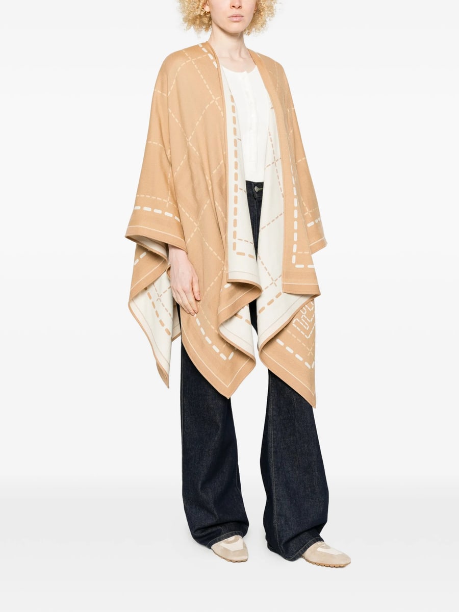 Fendi Fendi Patterned Poncho, view 3