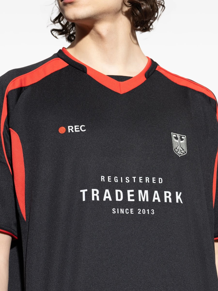 Vetements Vetements Trademark Print T-shirt, view 4