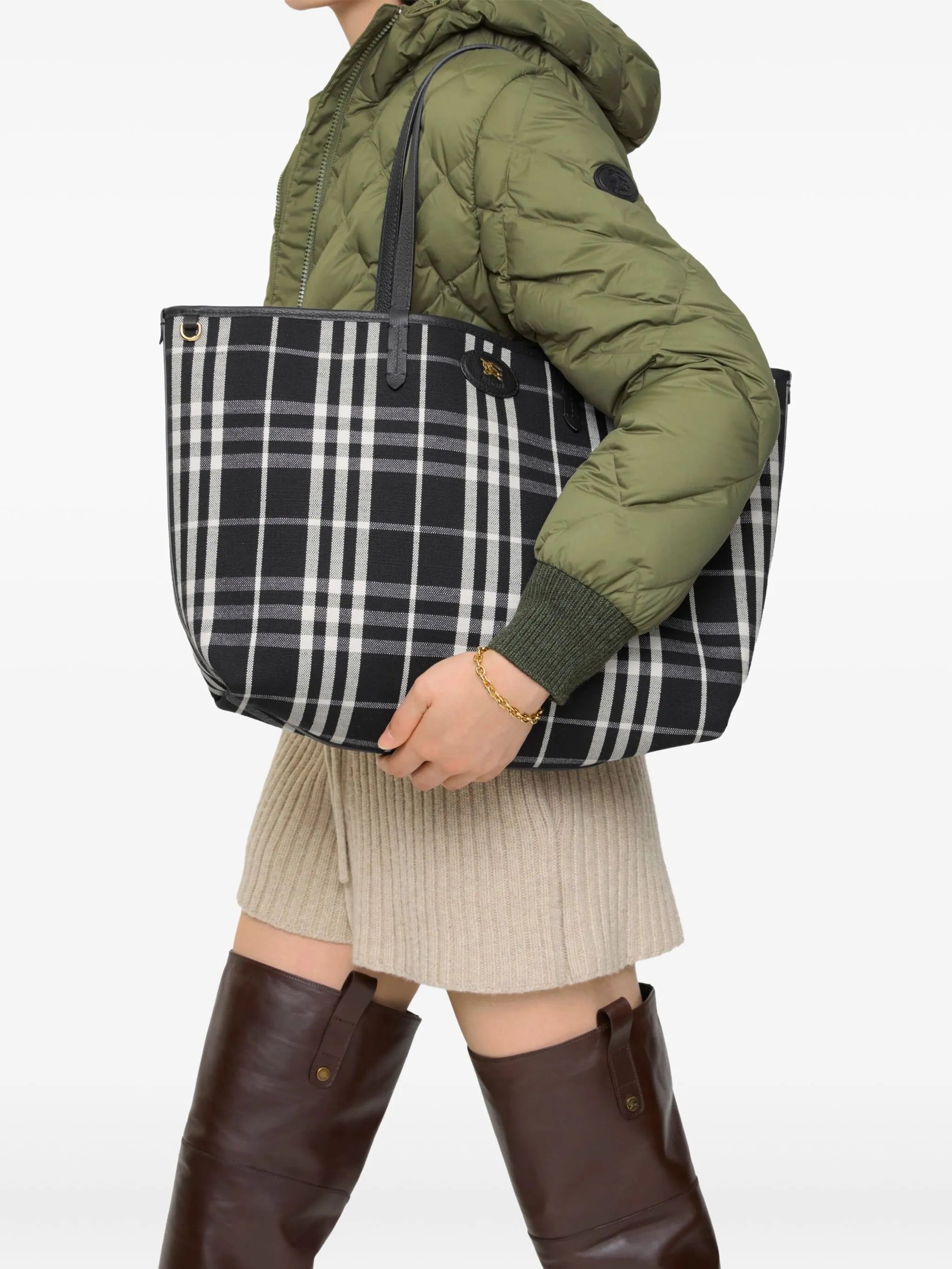 Burberry Burberry Medium Reversible Bloomsbury Tote