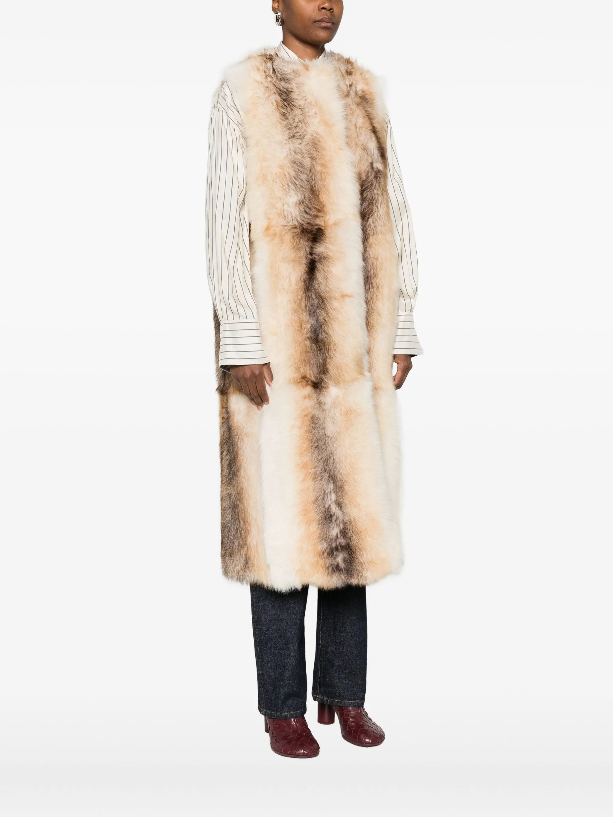 Yves Salomon Yves Salomon Lamb-shearling Gilet, view 2