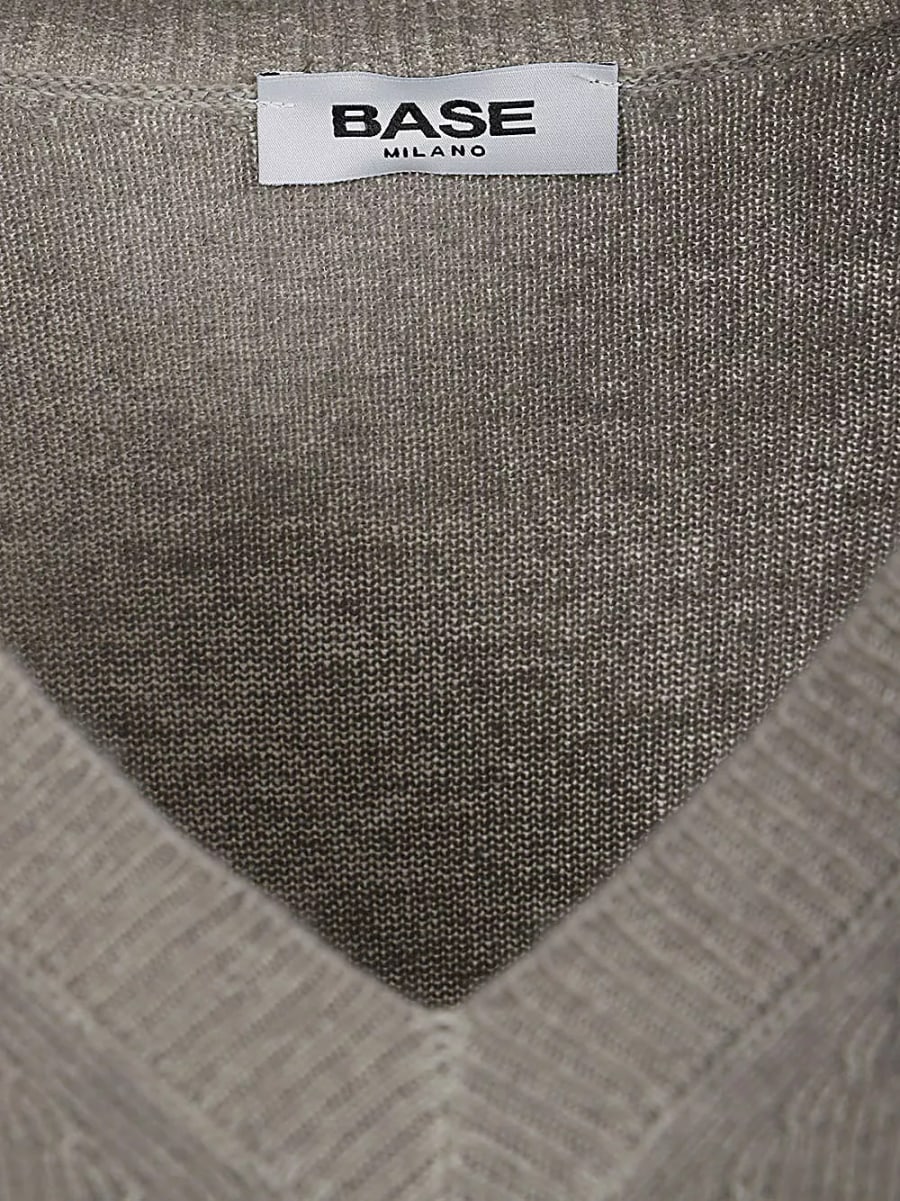 Base Maglione in lana a scollo a V, view 3
