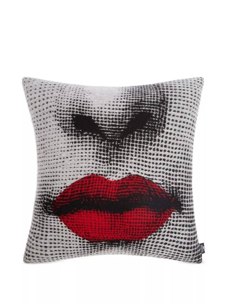 Fornasetti Cuscino Bacio, view 3