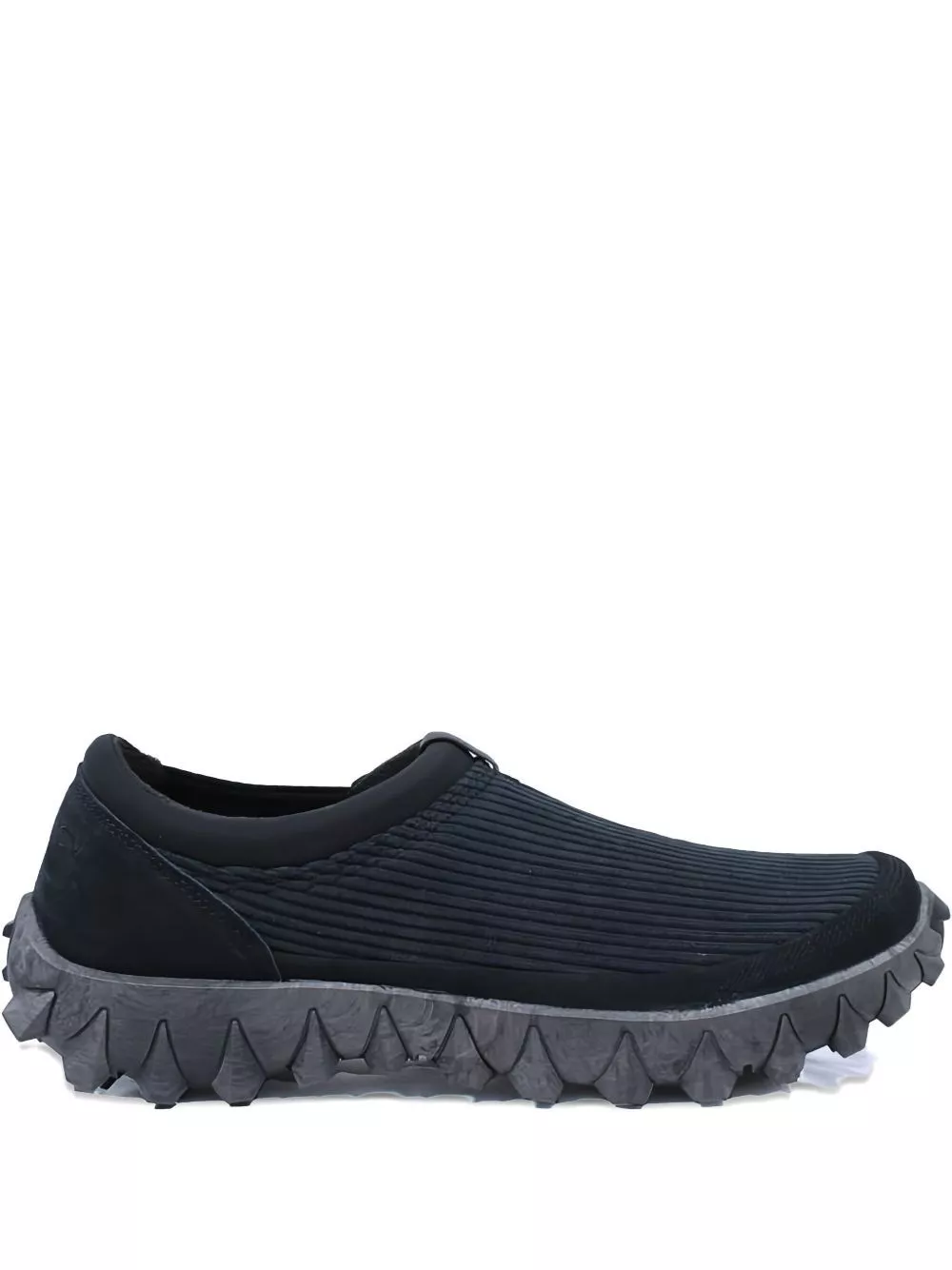 Salomon Sneakers in Corduroy Snowclog