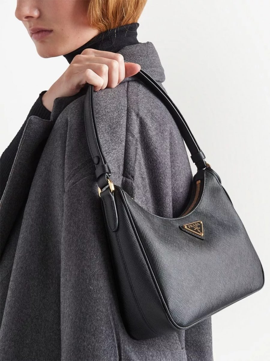 Prada Borsa a spalla mini in pelle saffiano Re-Edition, view 5