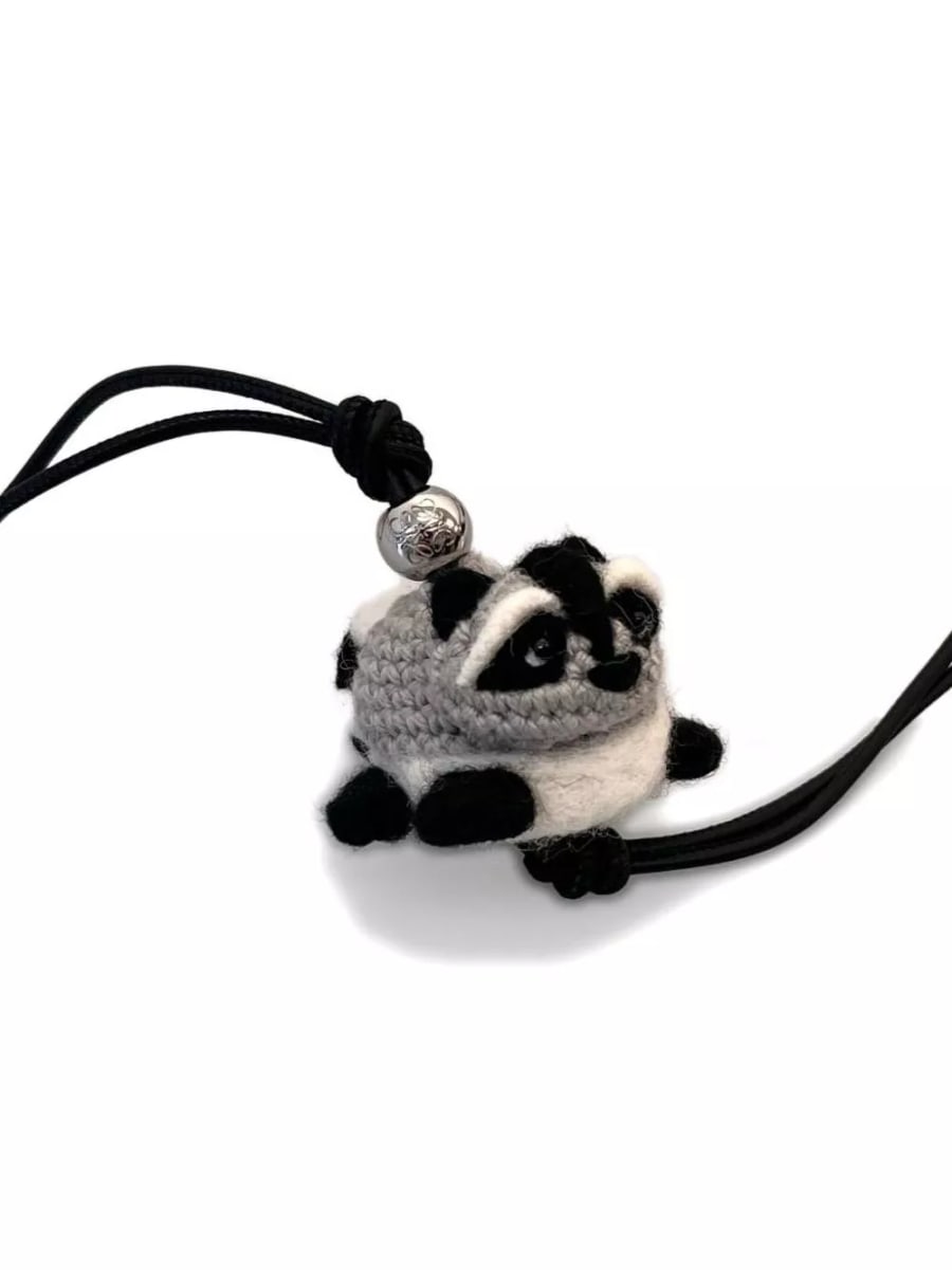 Loewe Charm procione, view 2