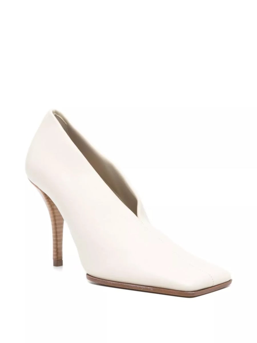 Alaïa Pumps in pelle, view 3