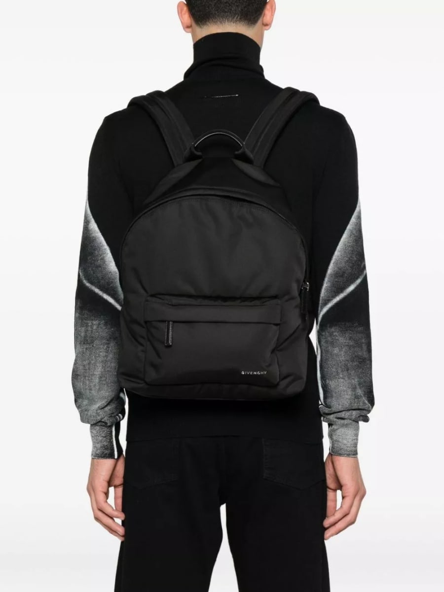 Givenchy Zaino in nylon essenziale, view 2
