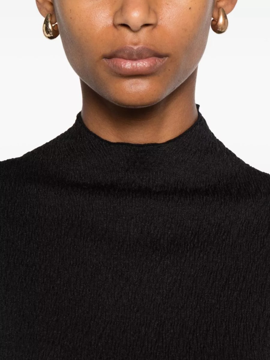 The Row Top in seta Oakson, view 2