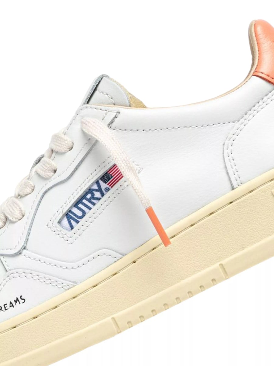 Autry Medialist Low sneakers in pelle, view 4