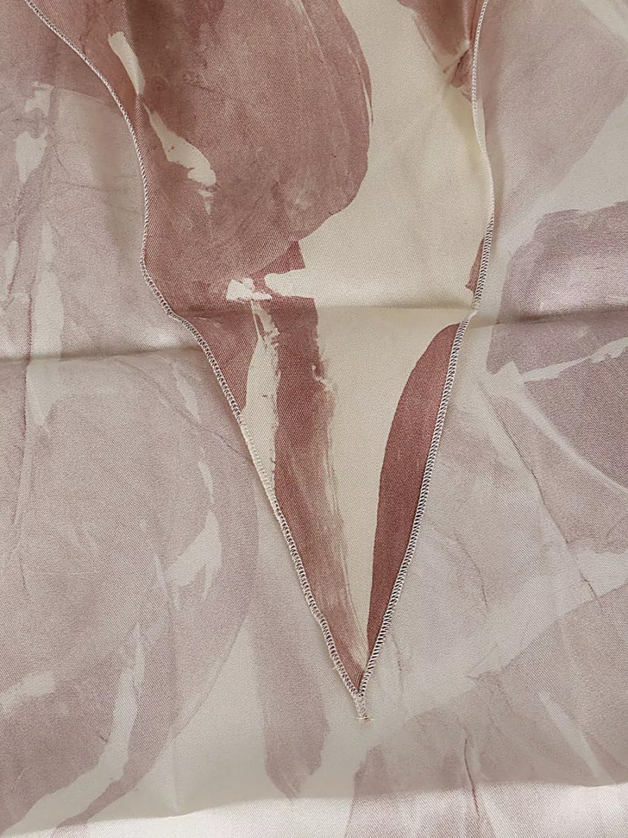 Alysi Foulard in seta, view 3